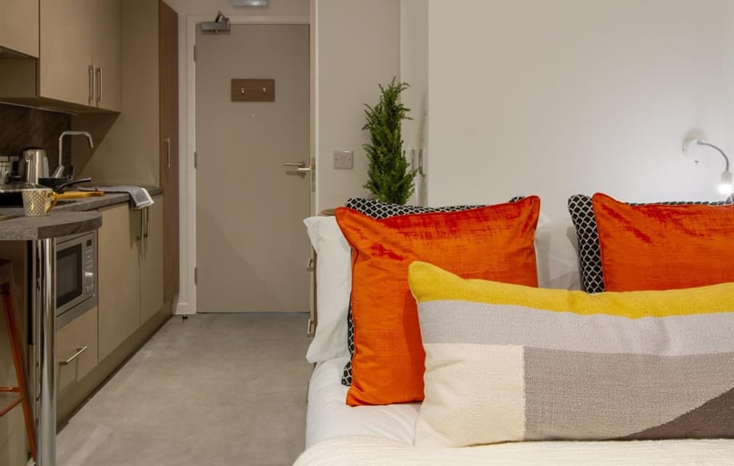 Dean Street, Montpelier, Bristol - Image 1